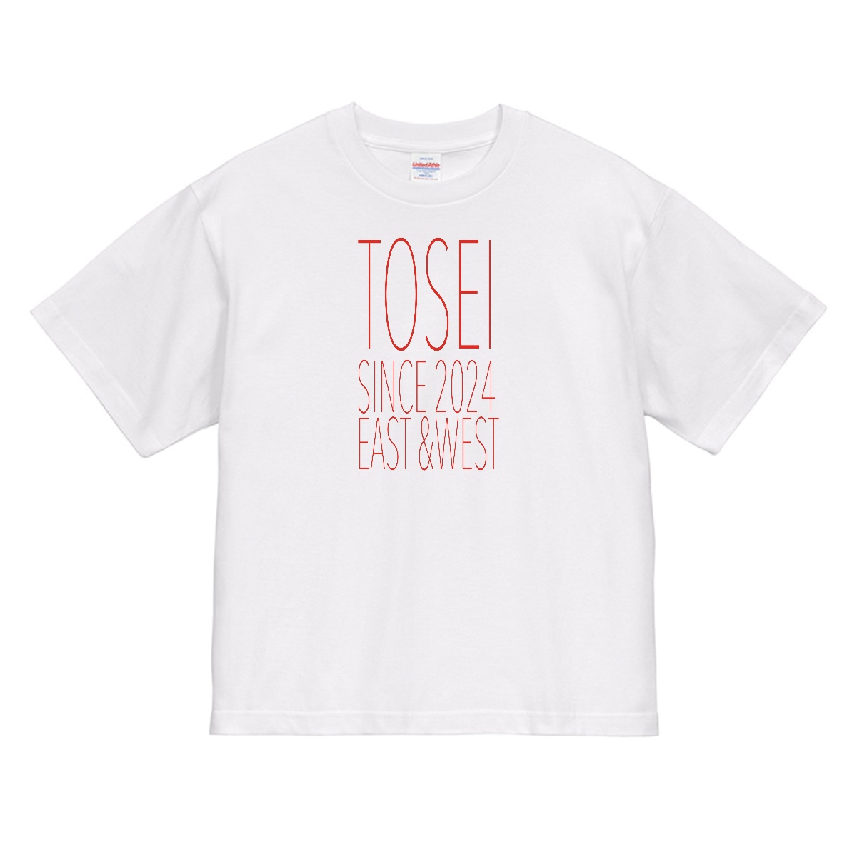 １：TOSEI 細字ロゴ Tシャツ（レッド）  前面